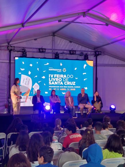 Inauguração da IV Feira do Livro de Santa Cruz, 22 abril de 2025 (Promenade dos Reis Magos, Caniço) Inauguração da IV Feira do Livro de Santa Cruz, 22 abril de 2025 (Promenade dos Reis Magos, Caniço)