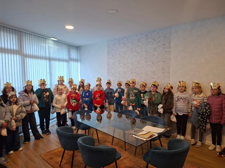 Cantar dos Reis - EB1/PE do Cani&ccedil;o