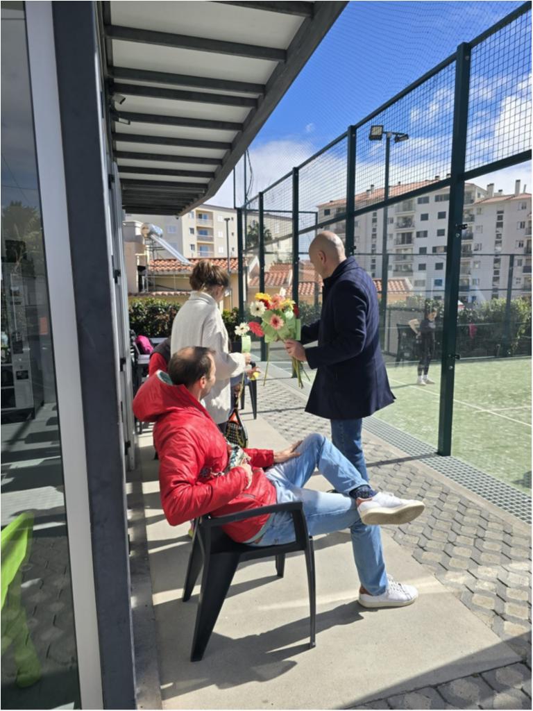 Entrega de flores - Dia da Mulher
