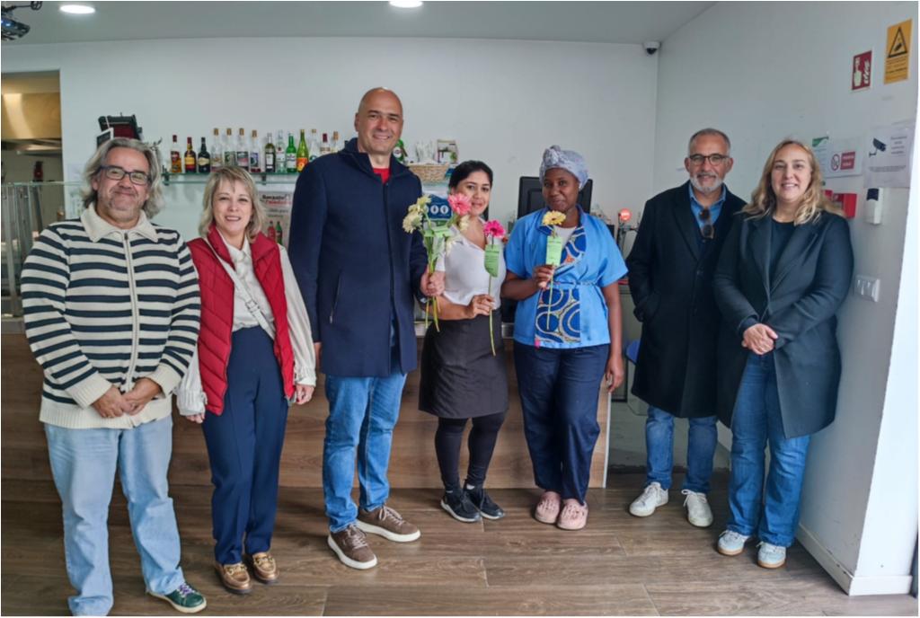 Entrega de flores - Dia da Mulher